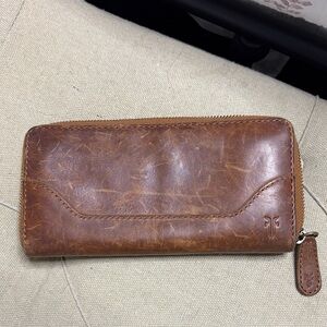 Frye Tan Leather Women’s Wallet